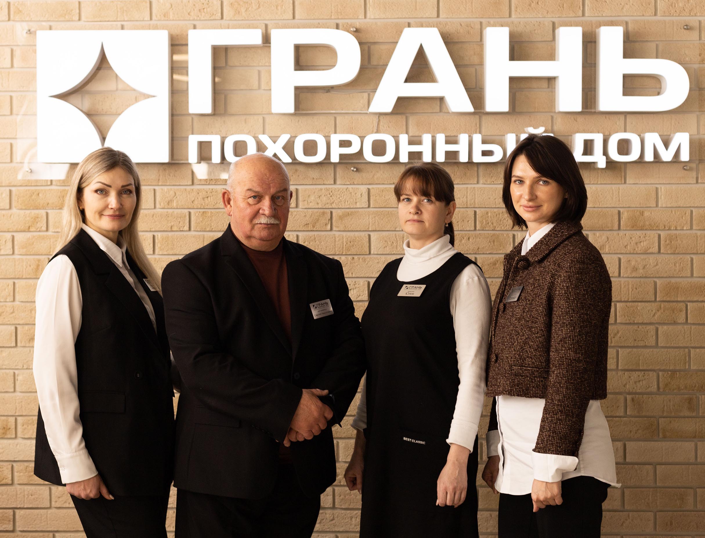 Untitled-2_0004_IMG_7499